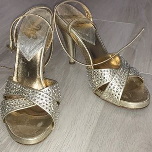 D&G gold studded sandals sz 39